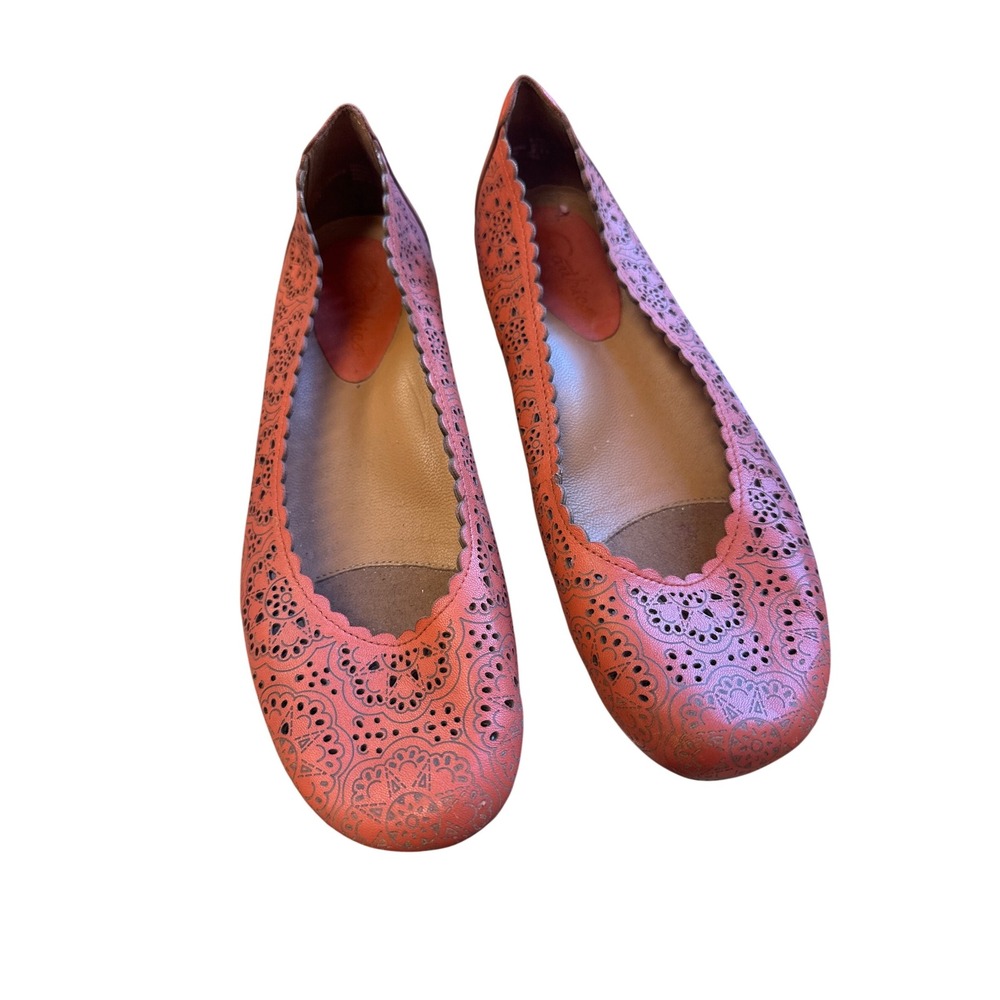 Earthies Brand Bindi Ballet Flat Coral Leather Laser‎ Cut Scalloped Edge  8.5